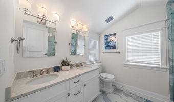 169 16th St, Avalon, NJ 08202