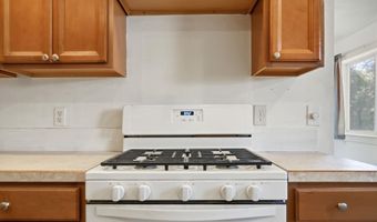 582 W Washington Ave, Aberdeen, ID 83210