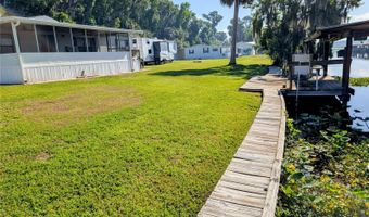 25836 MANHATTAN Ln, Astor, FL 32102