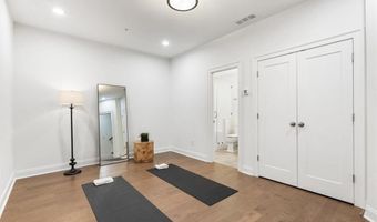 1233 Parkstead Ln, Alpharetta, GA 30004