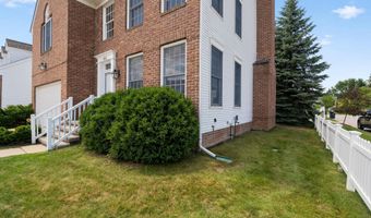 668 Boston Ct, Ann Arbor, MI 48103