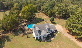 2411 Pauls Valley Ln, Alma, AR 72921