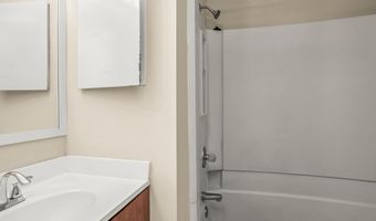 407 S SHARP St R 6, Baltimore, MD 21201