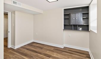 606 1st Ave S, Altoona, IA 50009