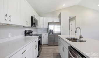 1508 Old Charlotte Rd, Albemarle, NC 28001