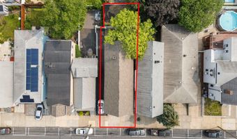 127 W 51ST St, Bayonne, NJ 07002