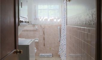 1318 S Main St, Abbeville, SC 29620