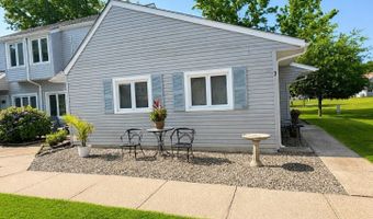 7 S Seas Ct, Barnegat, NJ 08005