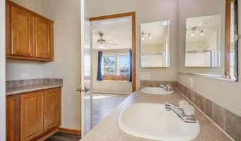 10348 N BATTLEFORD Dr, Casa Grande, AZ 85122