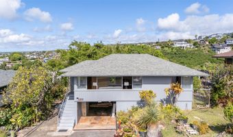 99-928 Kealaluina Dr, Aiea, HI 96701