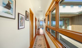 1950 BEACH LOOP Dr SW, Bandon, OR 97411