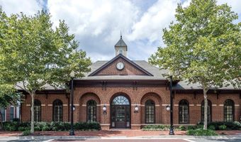 1857 POTOMAC GREENS Dr, Alexandria, VA 22314