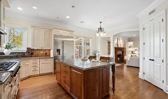 7106 EXETER Rd, Bethesda, MD 20814