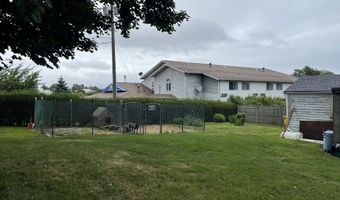 14 Forest Ave, Middletown, RI 02842