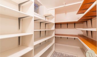 3953 Rimrock Rd, Billings, MT 59102