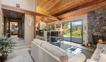 17454 BLUFF Dr, Brookings, OR 97415