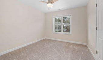 1212 Applethorn Dr, Apex, NC 27502