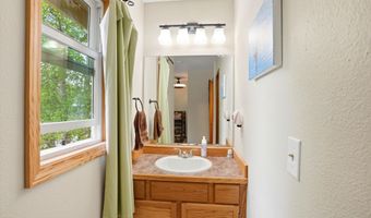2201 Jennison Cir, Anchorage, AK 99508
