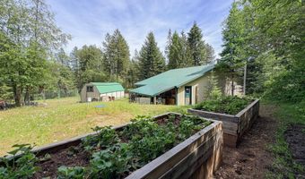 2015 THONI Rd, Addy, WA 99101