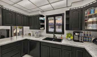359 S Shilling St, Blackfoot, ID 83201
