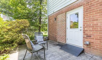 6115 LONE OAK Dr, Bethesda, MD 20817