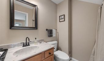 114 Therese Ave, Anamosa, IA 52205