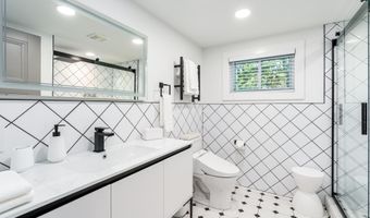197 S ASPEN Way, Basye, VA 22810