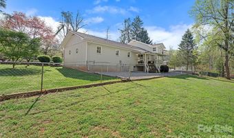 6 Mulberry Dr, Arden, NC 28704