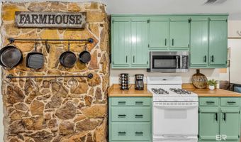 17155 Old Brady Rd, Bay Minette, AL 36507