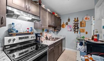 200 Manville Hill Rd B30, Cumberland, RI 02864