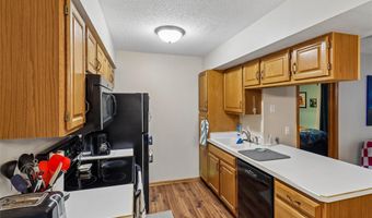 401 SE Lowell Dr 3, Ankeny, IA 50021