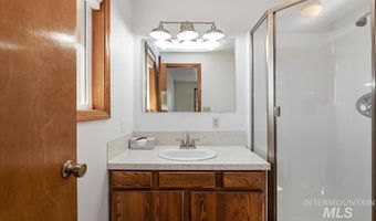 14961 Eagle Dr, Caldwell, ID 83607