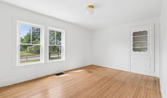 4 Washington St, Bath, ME 04530