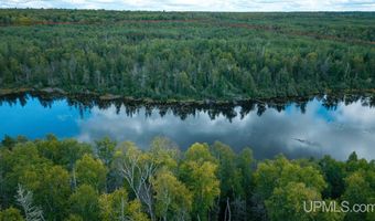 33 Acres Off Net Riv, Amasa, MI 49903