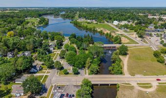 329 Ely St, Alma, MI 48801