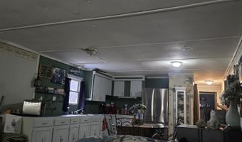 94 Sunset Cir, Campton, NH 03223