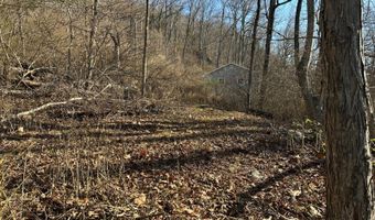 43 Hemlock Ave, Andover, NJ 07860
