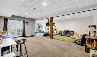 504 6th St, Bedford, IN 47421