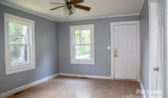 615 Marion St, Badin, NC 28009