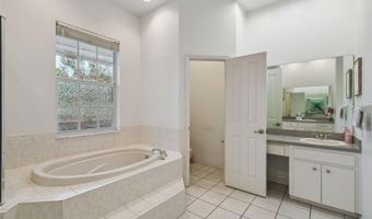 5261 WATERWOOD Dr, Bartow, FL 33830