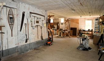 151 Kenduskeag Ave, Bangor, ME 04401