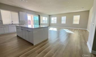 12925 Davona Dale Rd, Apple Valley, CA 92308