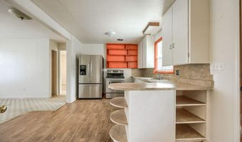 128 S Mountain Ave, Ashland, OR 97520