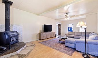 806 W Logan St, Caldwell, ID 83605
