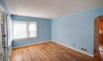 943 McKinley Blvd, Alton, IL 62002