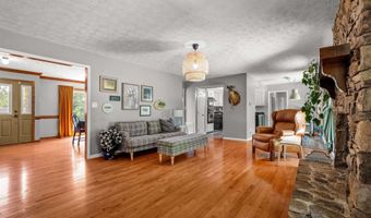 805 PINEDALE Ct, Anniston, AL 36207