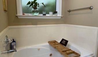 210 Laurel Oak Cv, Brandon, MS 39047