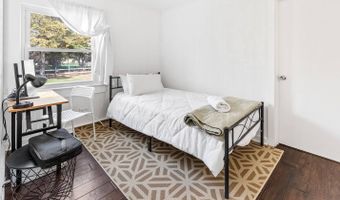 91 Hedges Ln, Amagansett, NY 11937