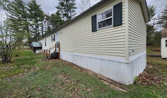 50 Holiday Ln, Standish, ME 04084