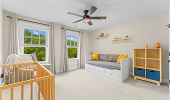 327 Crest Ln, Adams Twp., PA 16046